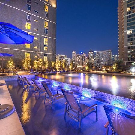 Downtown Dallas Apt With View Walking Distance To Aac With Free Parking Pool Wifi Εξωτερικό φωτογραφία